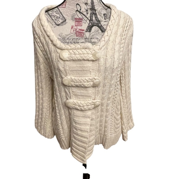 heather B Sweaters - Chic Cream Cable Knit Women's Sweater